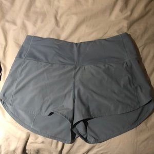 Lululemon speed up short high rise 2.5 inch